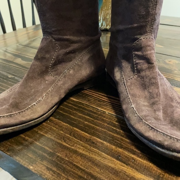 Henry Beguelin Tall Suede Boots w Curved Stitching Up Tassel Sides Flattering - Picture 4 of 10